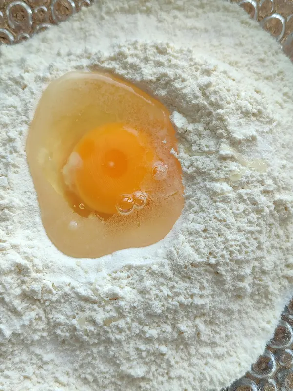 Egg Substitutes for Baking: Which Works for Cookies, Cakes, and Bread